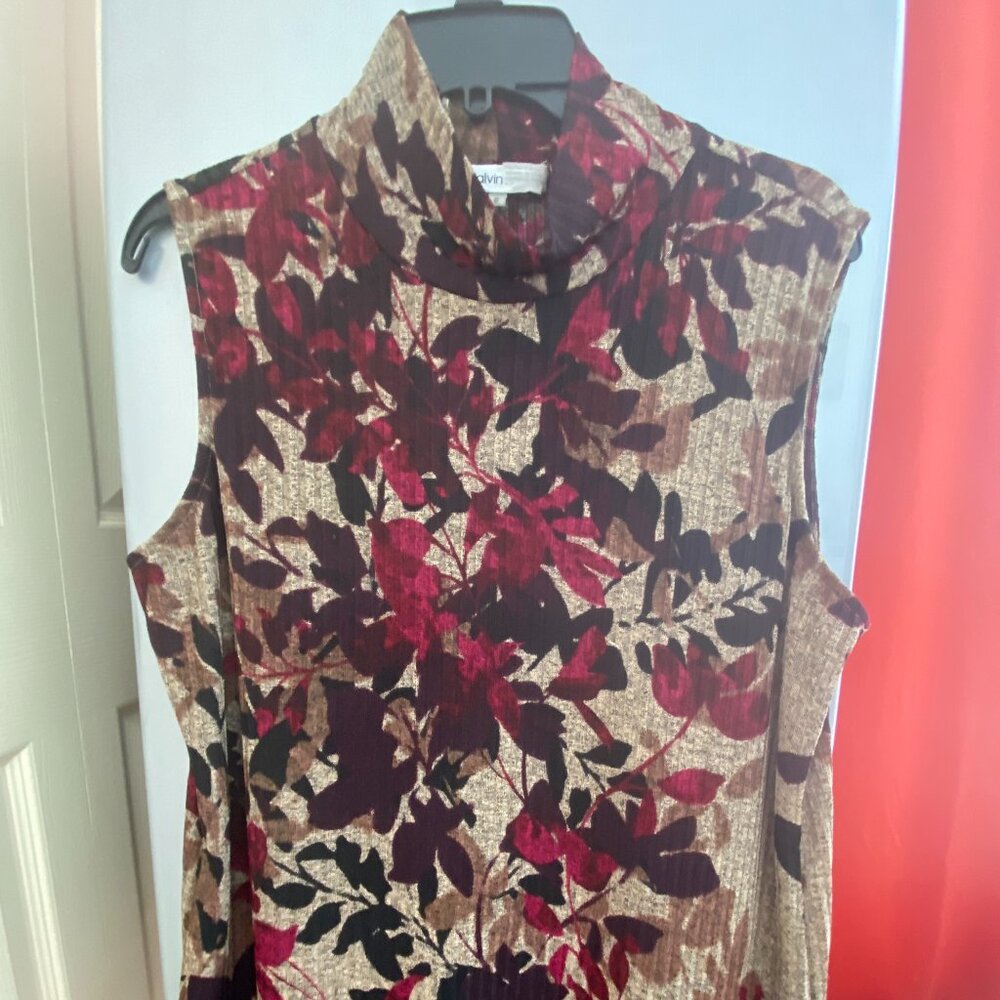 NWOT Calvin Klein Mock Neck Sleeveless Top - Fall Colors, Size M